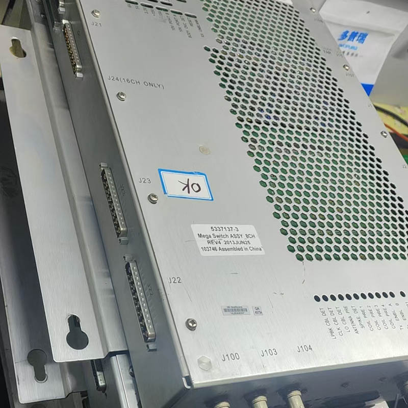 Conas Éagobhsaíocht Tástála Trealamh Leighis a Réitigh le GE 5337137-8 Mega Switch?